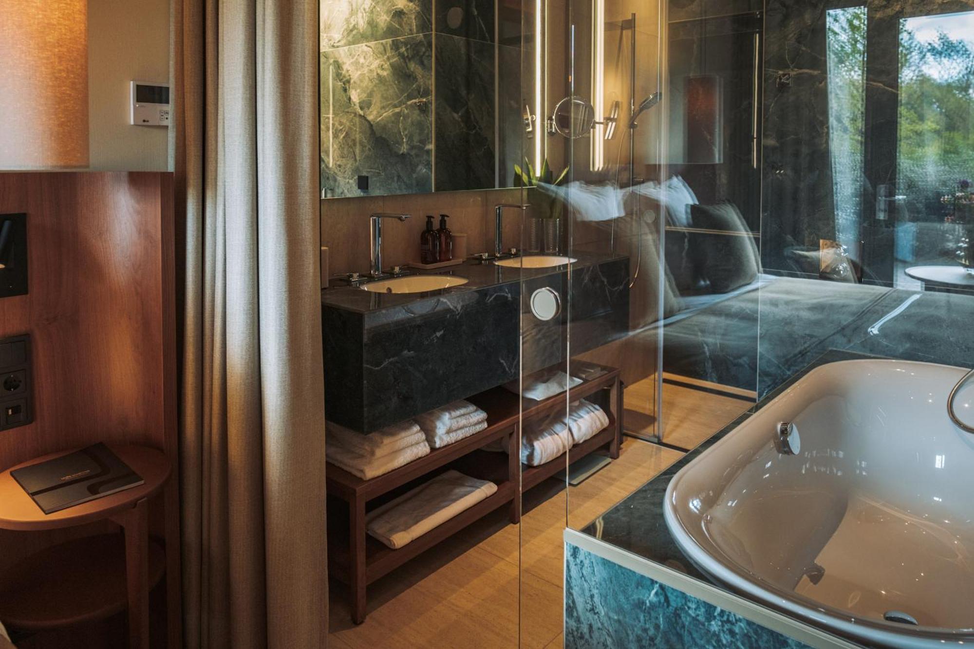 Van Oys Maastricht Retreat, A Leading Hotel Of The World Eijsden Extérieur photo